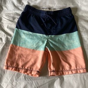 Boys 5T swimming trunks no tags.